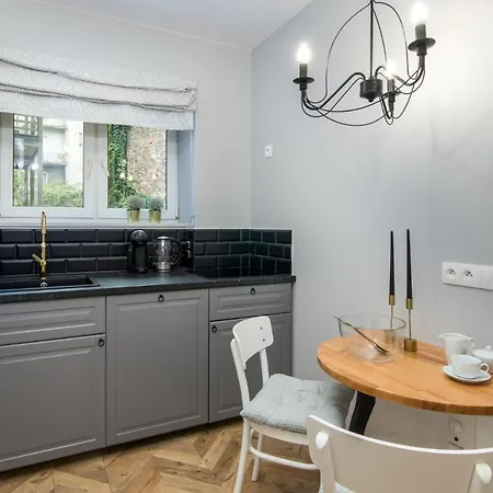 Nearto Old Town Kraszewskiego Street Apartment *